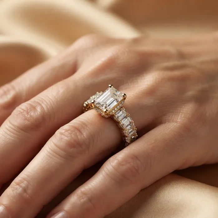 Lumière – Classic Emerald Cut Luxury Diamond Ring