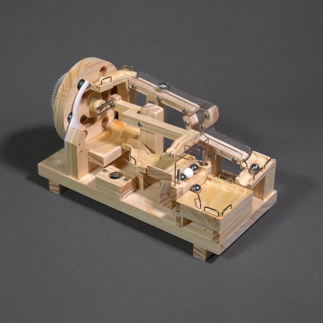 DIY Mortise and Tenon Wooden Marble Run Building Block Toy, Mechanical Model, Educational and Creative Assembly, Handmade Wooden Craft, Home Decoration, and Educational Gift