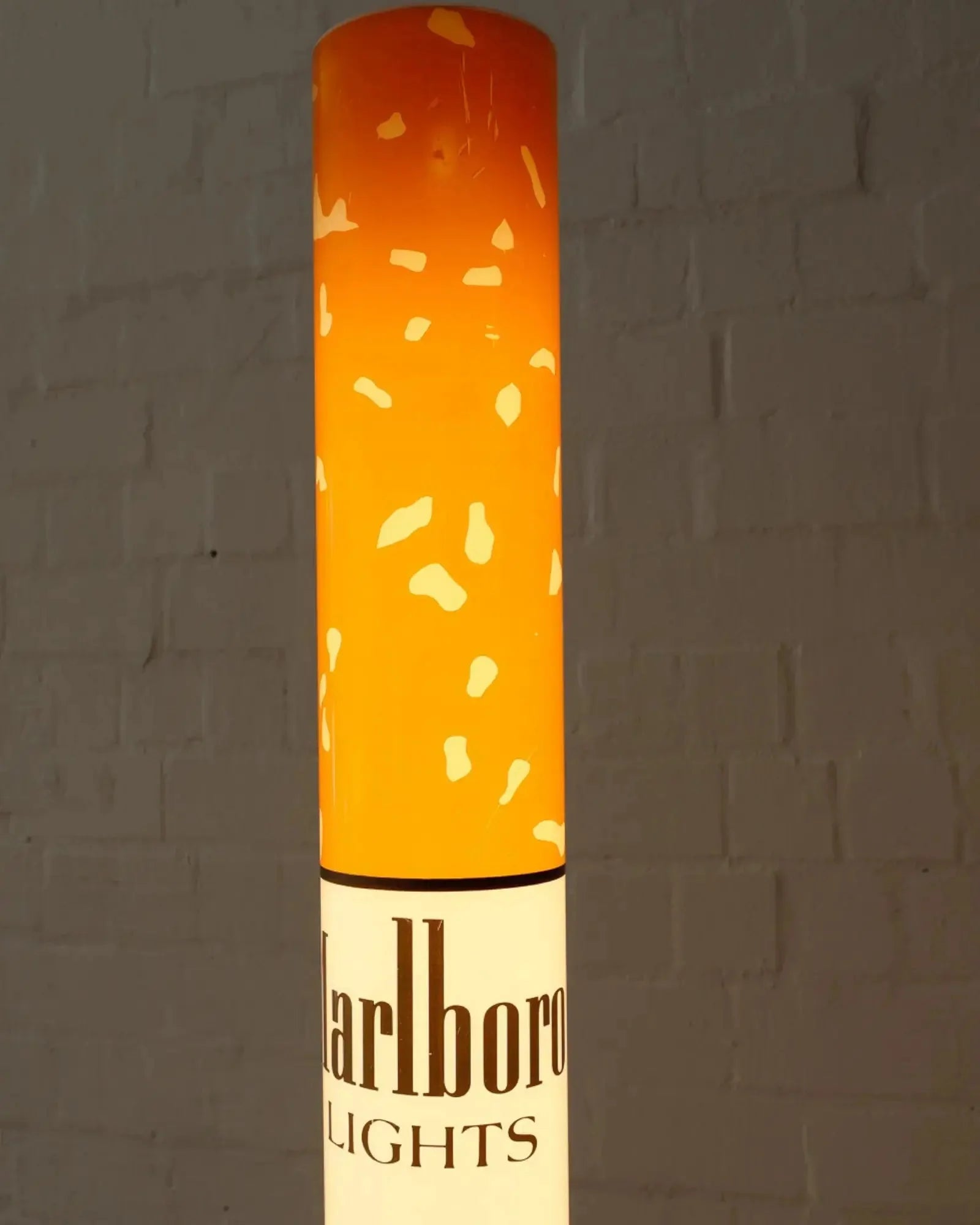 Glowboro – Retro Cigarette Tube Floor Lamp