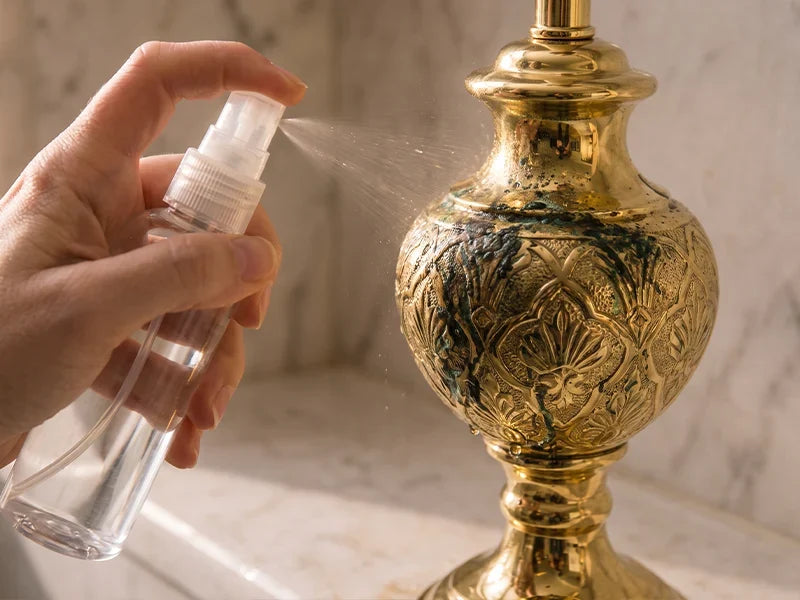 BrassGlow – Instant Brass Shine Restoring Spray