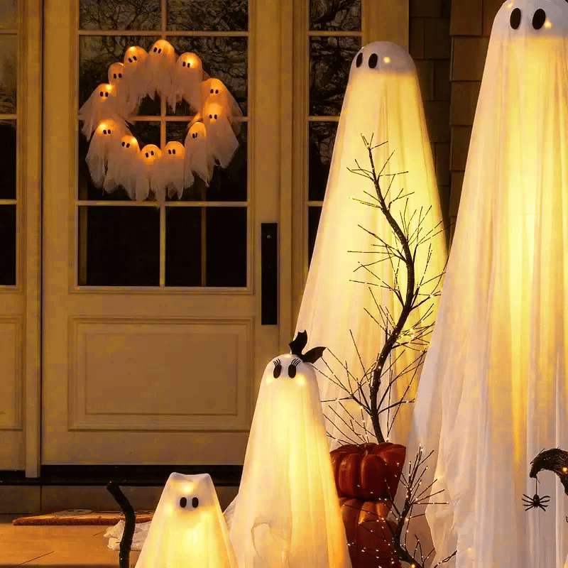 BooLume – Eerie Illuminated Halloween Wreath