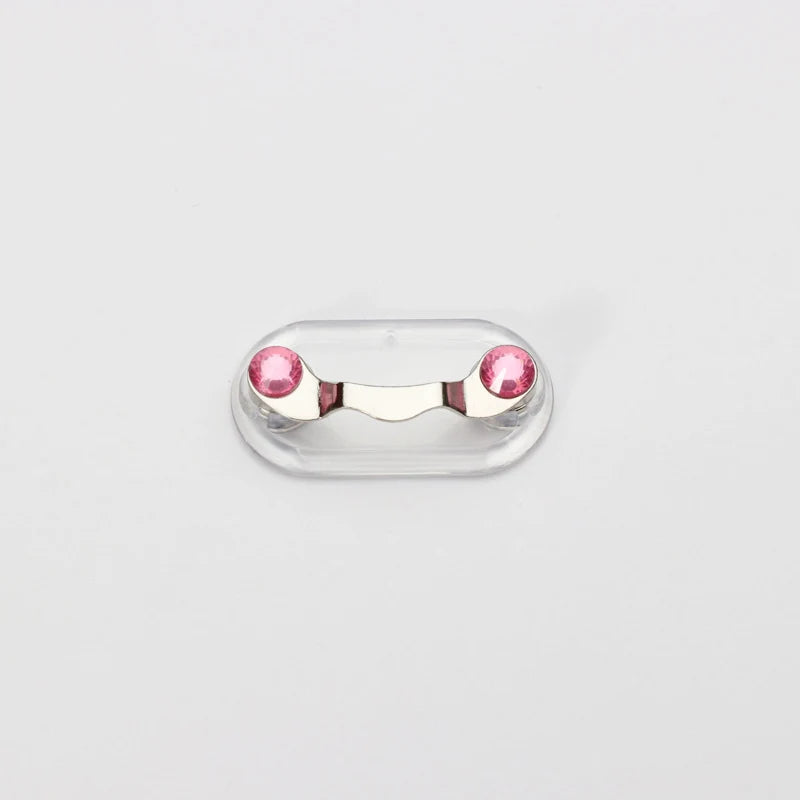 MagniHold – Strong Magnetic Glasses Holder