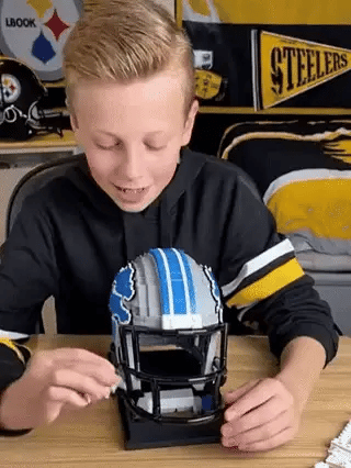 TouchdownBuild – NFL Team Helmet Brick Kit