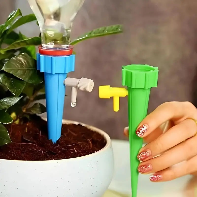 PlantFlow – Adjustable Self-Watering Spikes