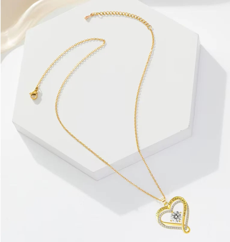 LoveCrest – Custom Loved Ones Name Necklace