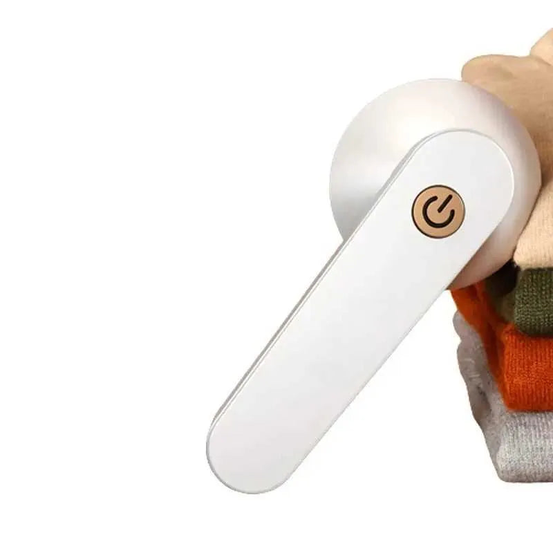 FabricFresh – Premium Rechargeable Clothes Lint Remover