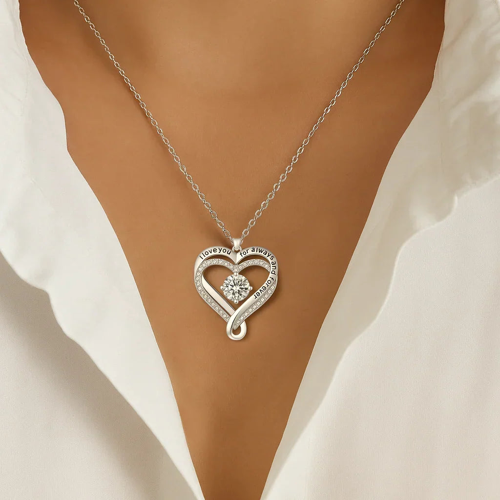 LoveCrest – Custom Loved Ones Name Necklace