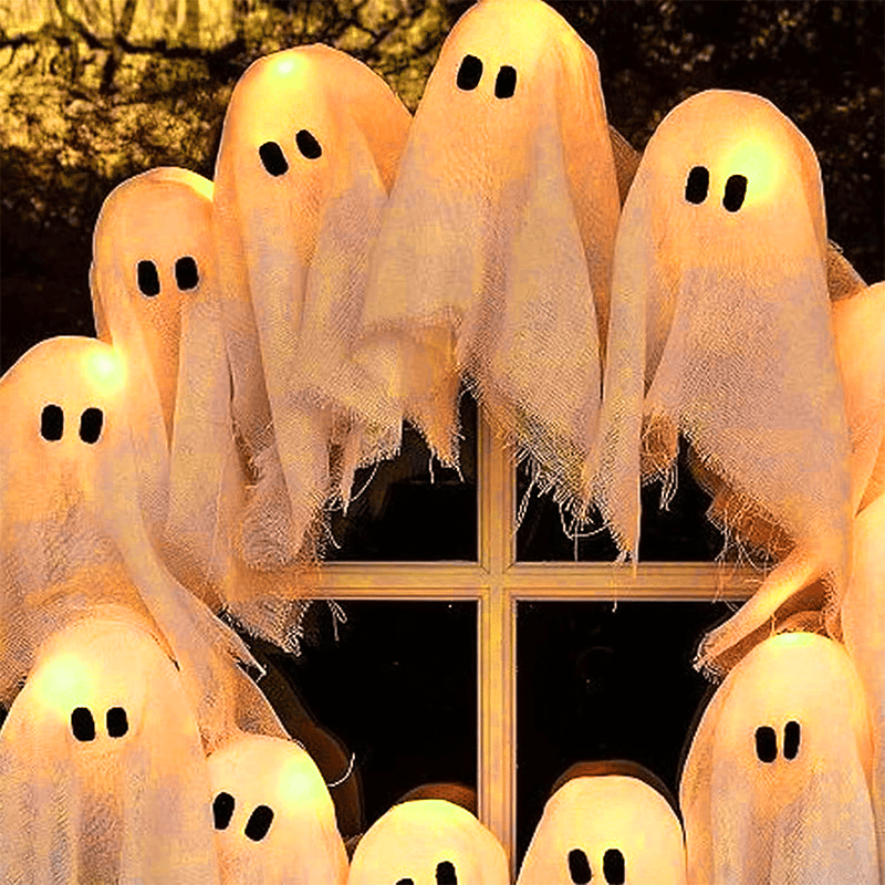 BooLume – Eerie Illuminated Halloween Wreath