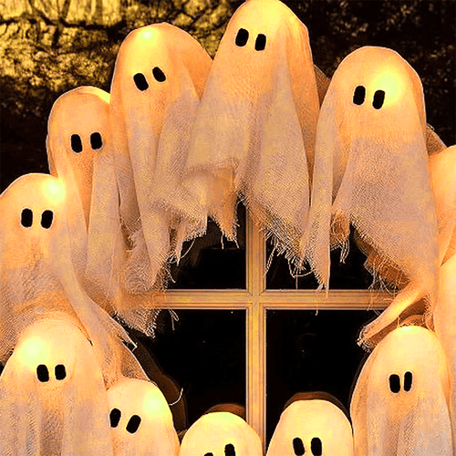 BooLume – Eerie Illuminated Halloween Wreath