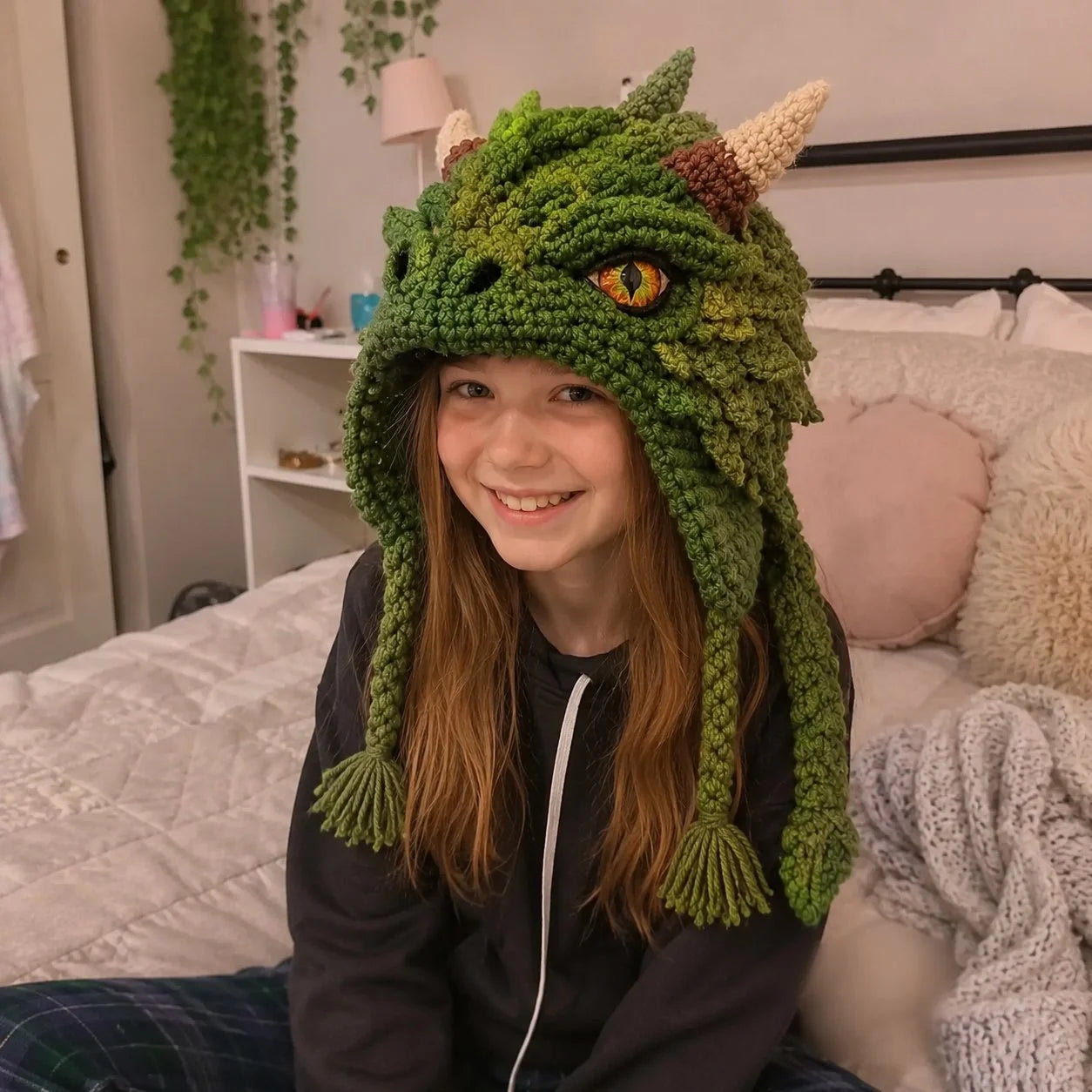 MystiKnit – Fantasy Hood Hat Crochet Kit