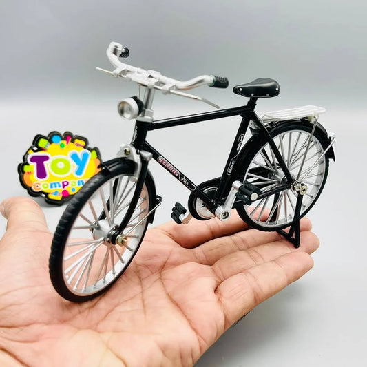 CycleCraft – Detailed Vintage Bicycle Display Model Toy