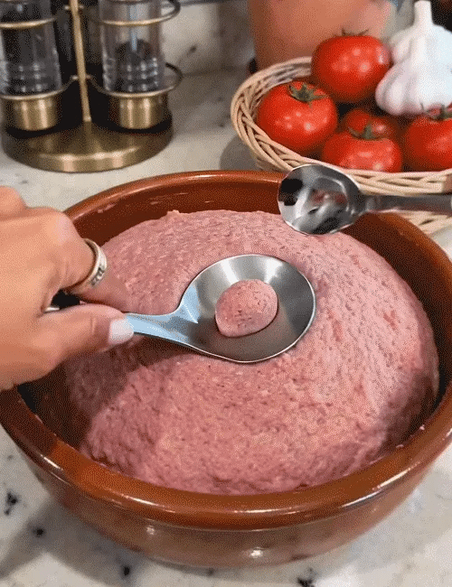Spoonora – Stainless Steel Meatball Maker Spoon
