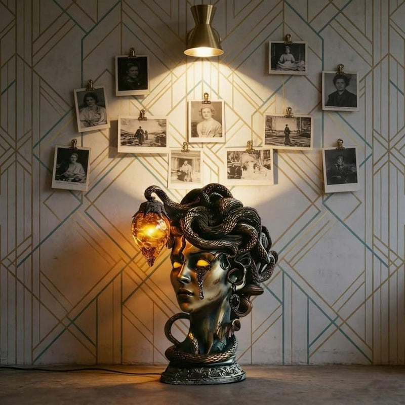 SerpentGlow – Mystical Snake Table Lamp