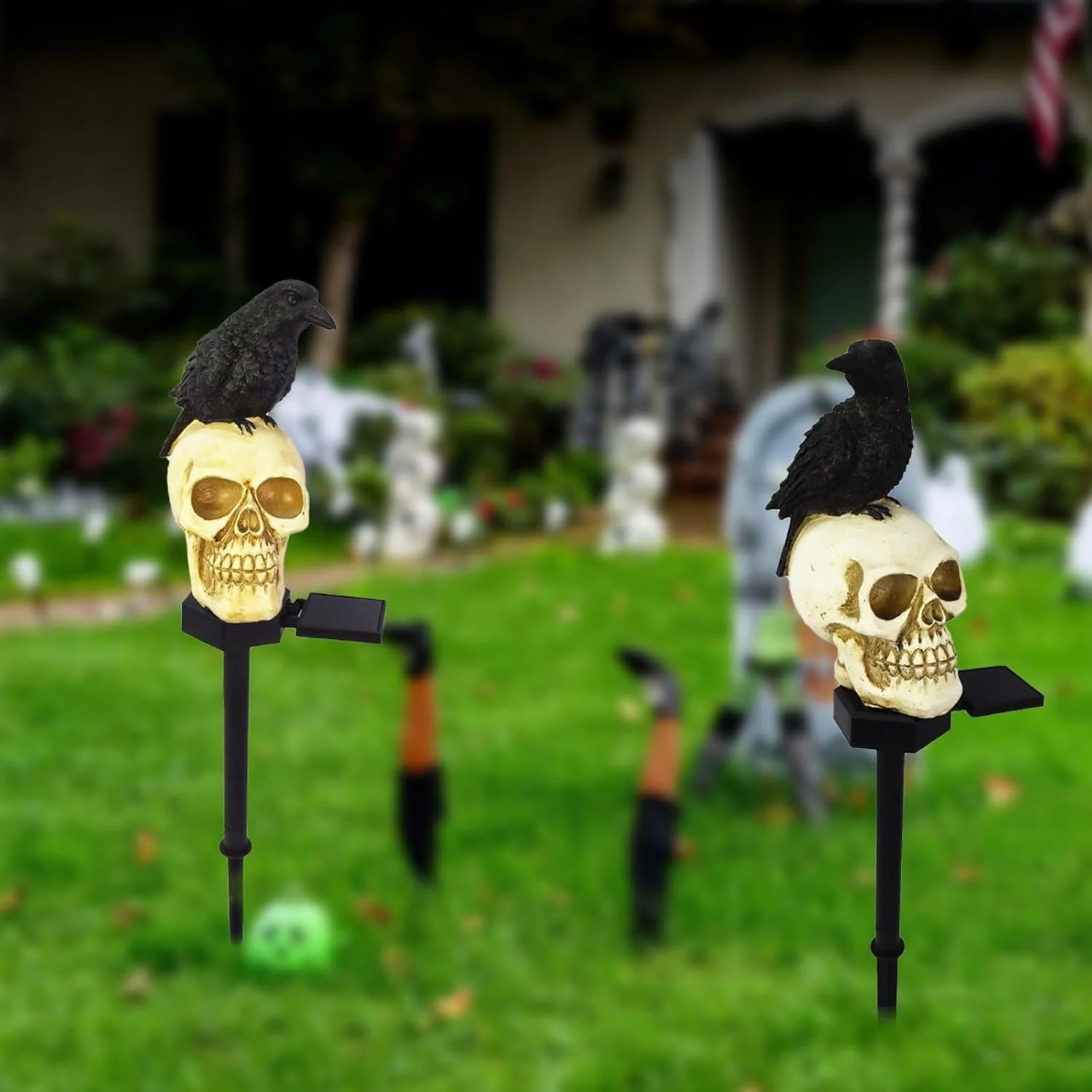 RavenGuard – Animated Solar Skull Garden Stake