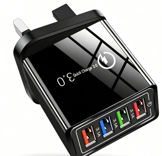 VoltarisCore – 4-Port Quick Charge Travel Adapter