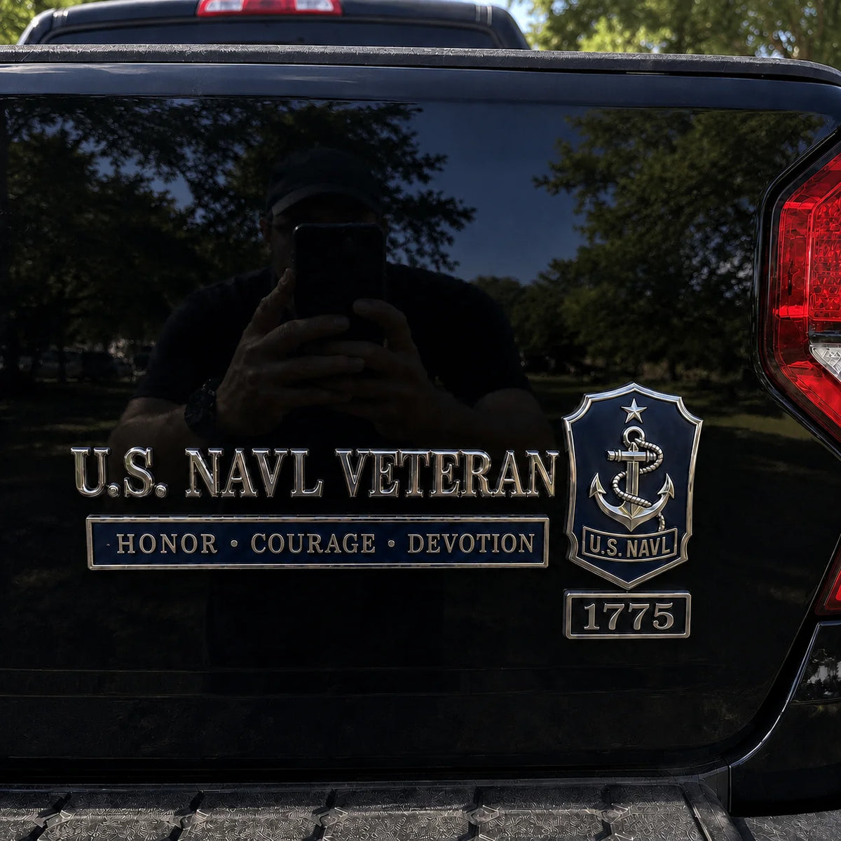 HonorForge – U.S. Military Veteran Car Emblem Collection
