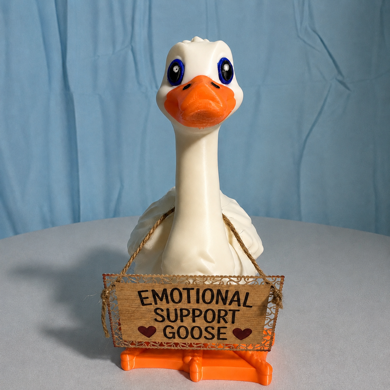 GooseGlow – Whimsical Goose Desk Companion