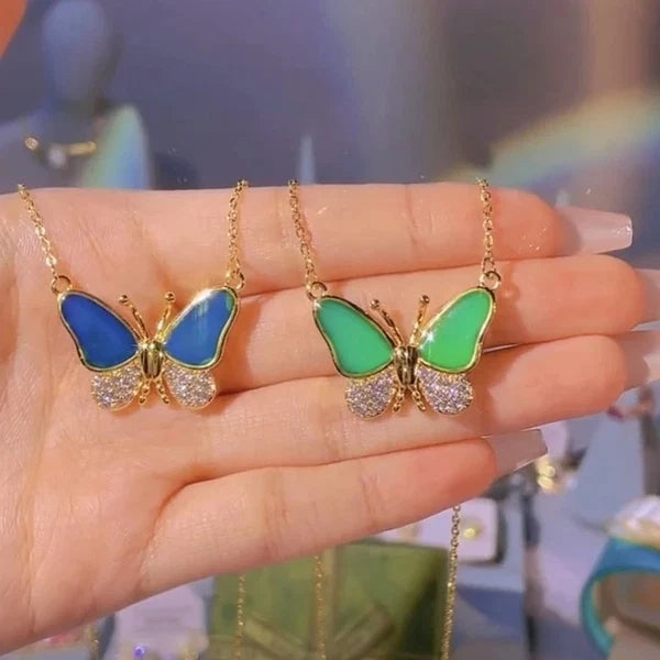 ButterGlow – Heat-Reactive Butterfly Necklace