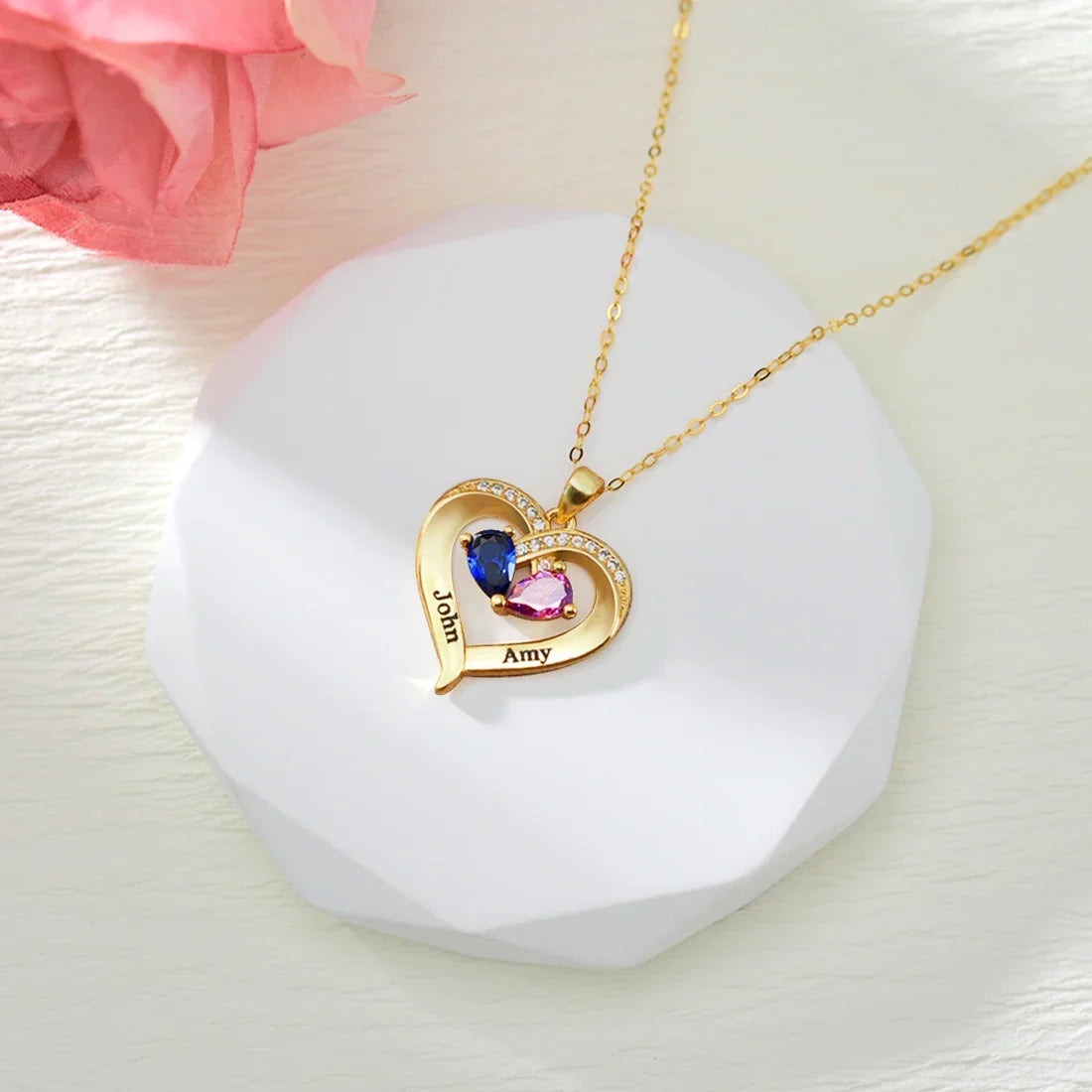 LoveScript – Personalized Family Name Necklace
