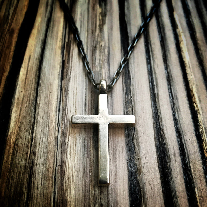 FaithKeeper – Timeless Cross Necklace