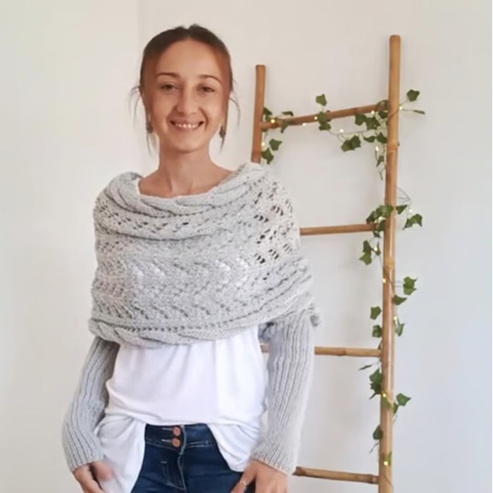 CableCharm – Knitted Cable Pattern Cape & Bolero
