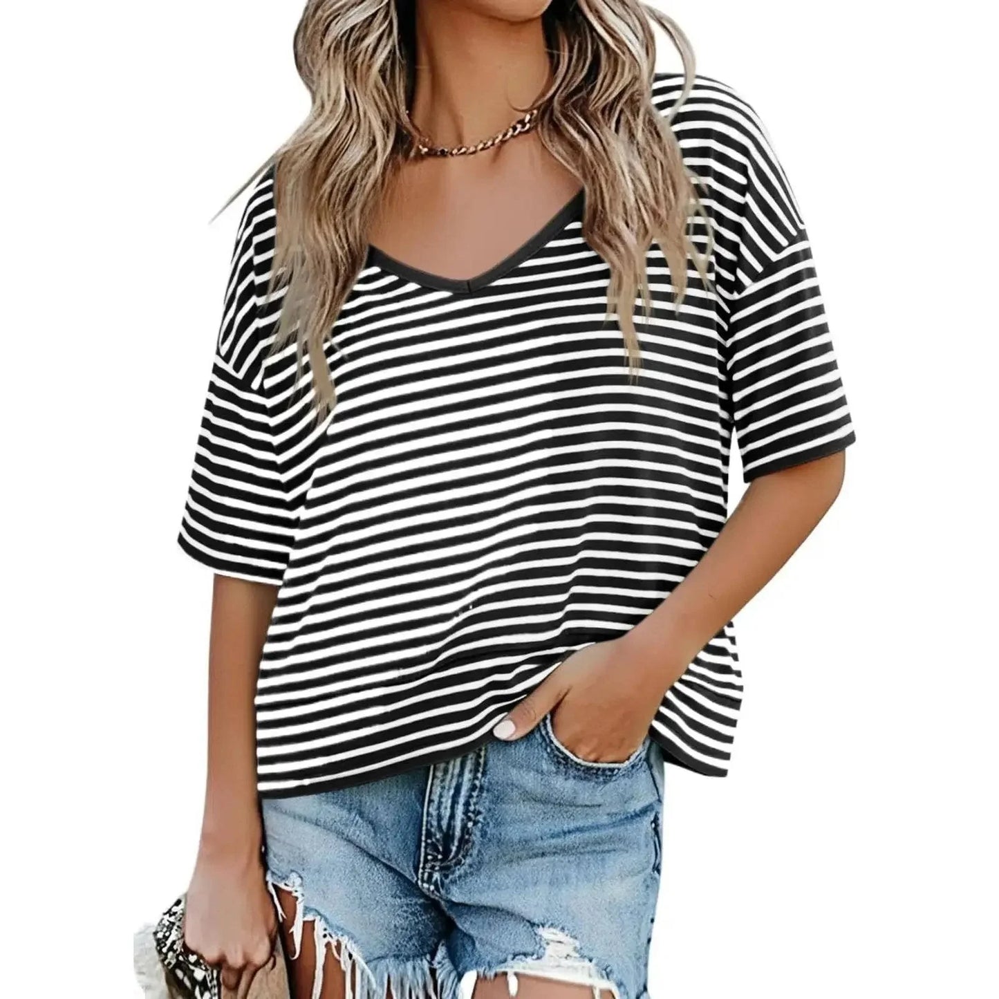 SummerEase – V-Neck Flowy Tee