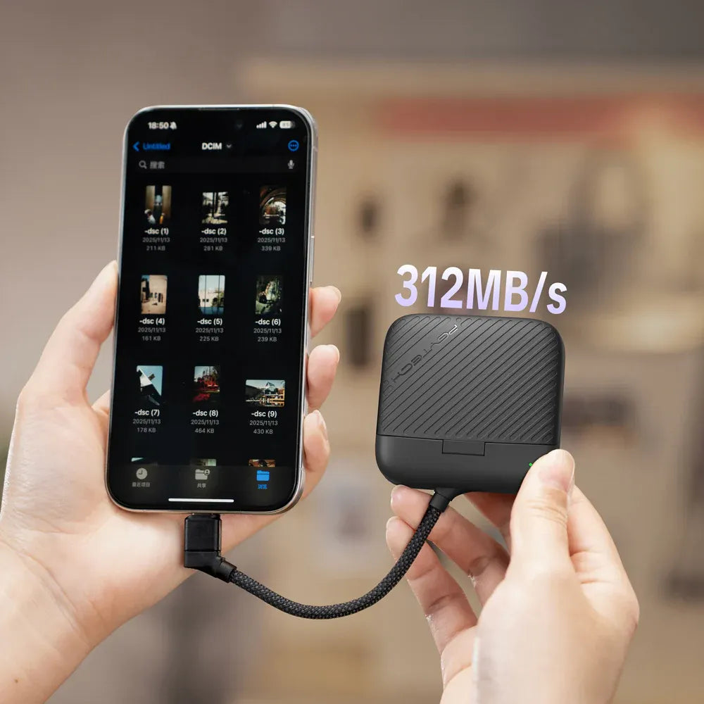 FlashDock – High-Speed USB-C Card Reader Hub
