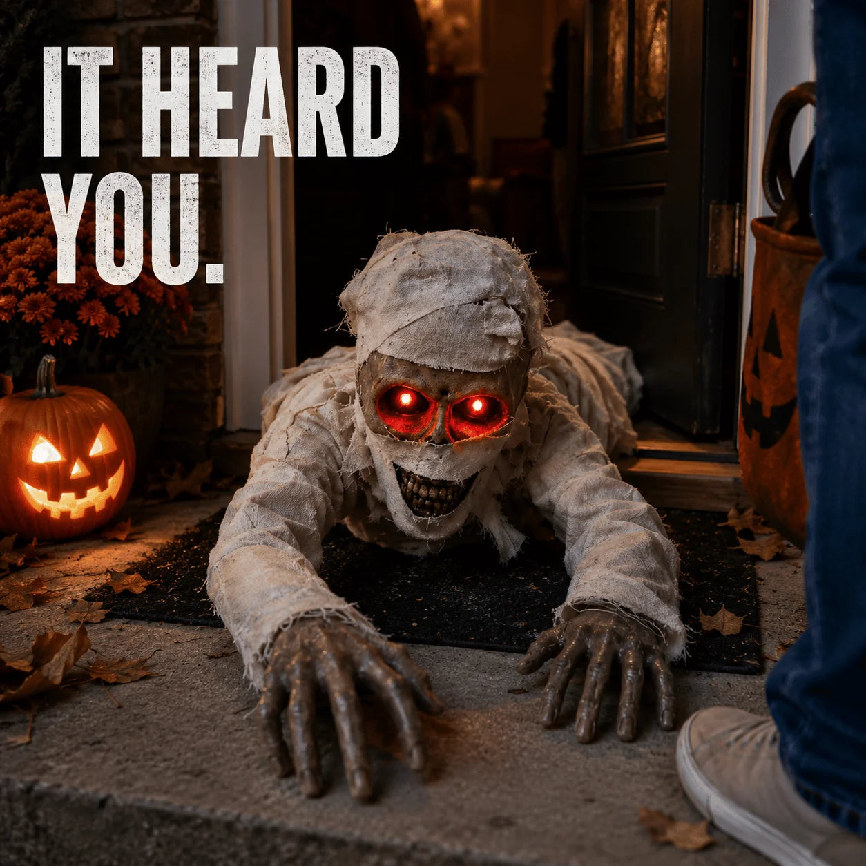 GravePulse – Glowing Red Eyes Crawling Horror Mummy