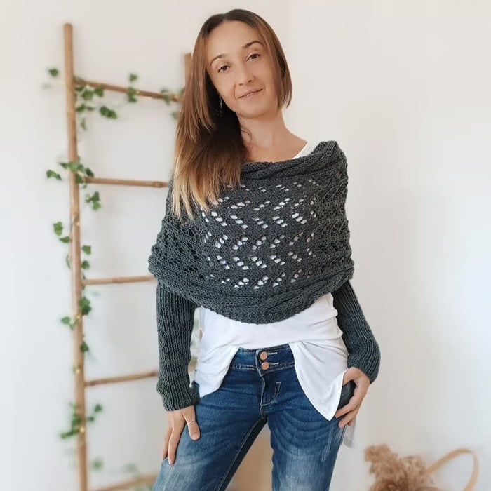 CableCharm – Knitted Cable Pattern Cape & Bolero