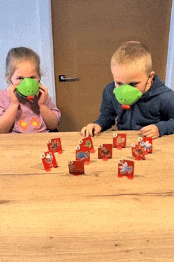 TongueTango – Chameleon Tongue Shooting Family Game