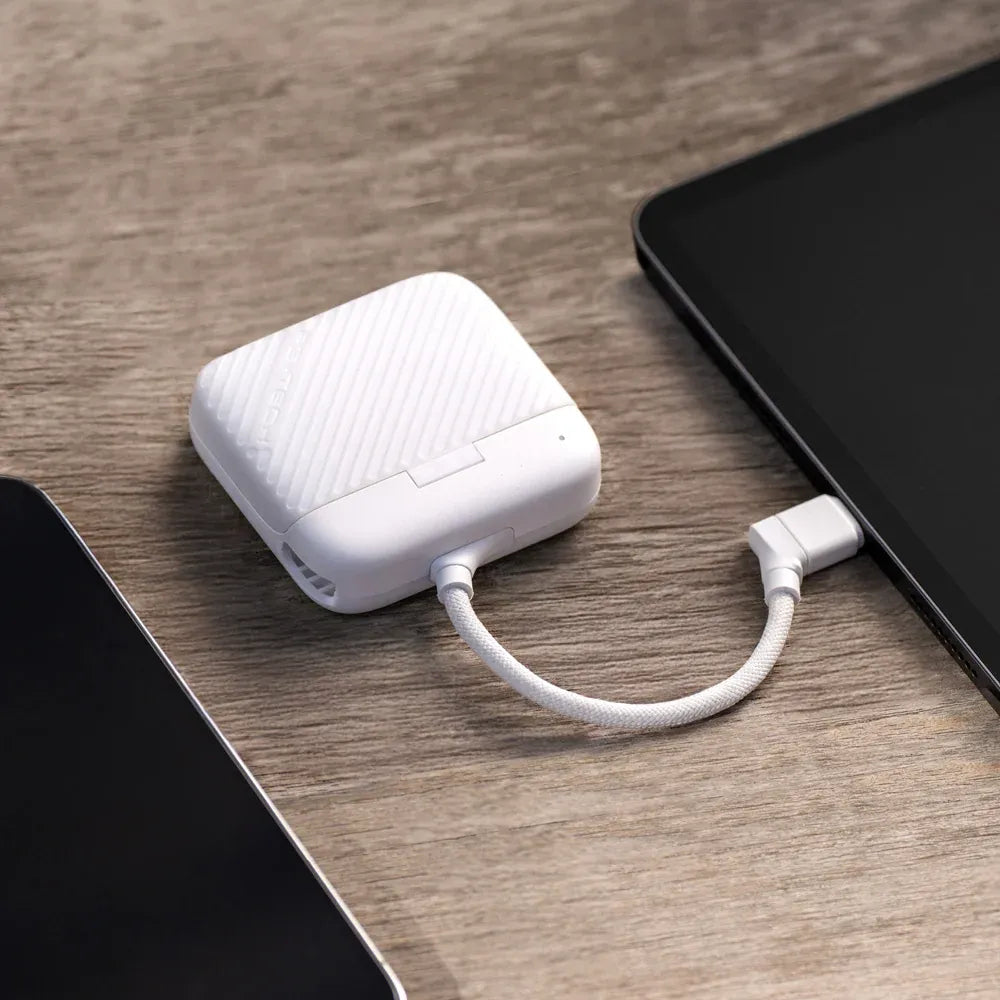 FlashDock – High-Speed USB-C Card Reader Hub