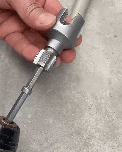 ThreadCrest – Precision Pipe Thread Cutting Tool