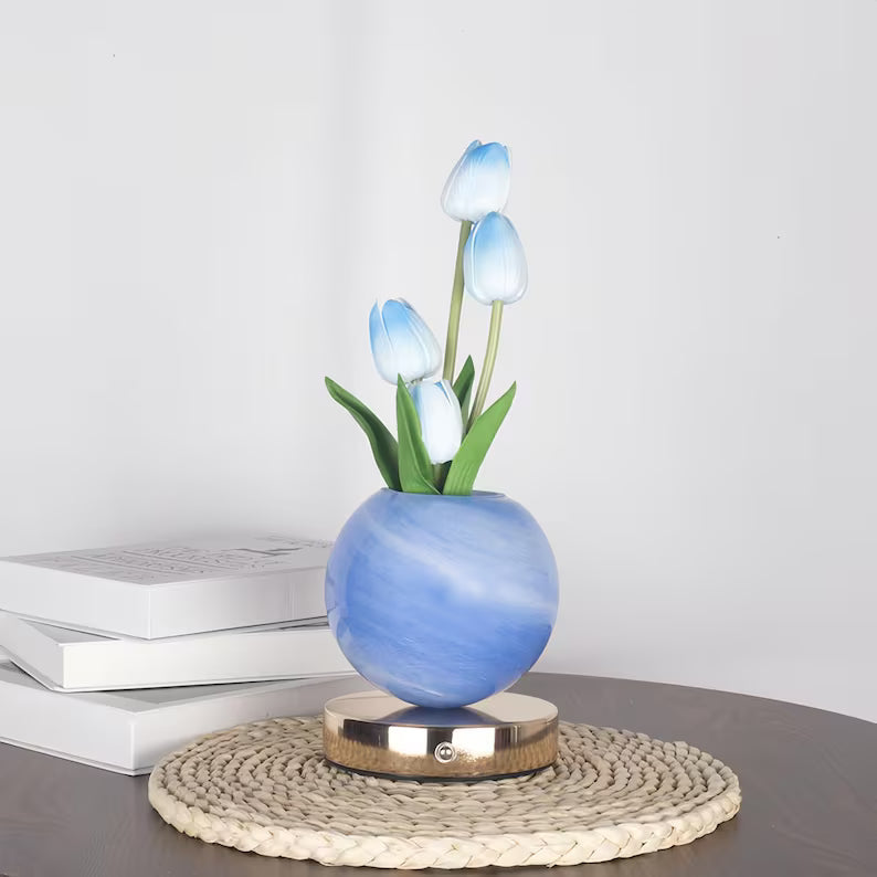 TulipGlow – Dreamy Floral Table Lamp