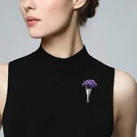 BloomBrooch – Artistic Wearable Flower Holder Brooch