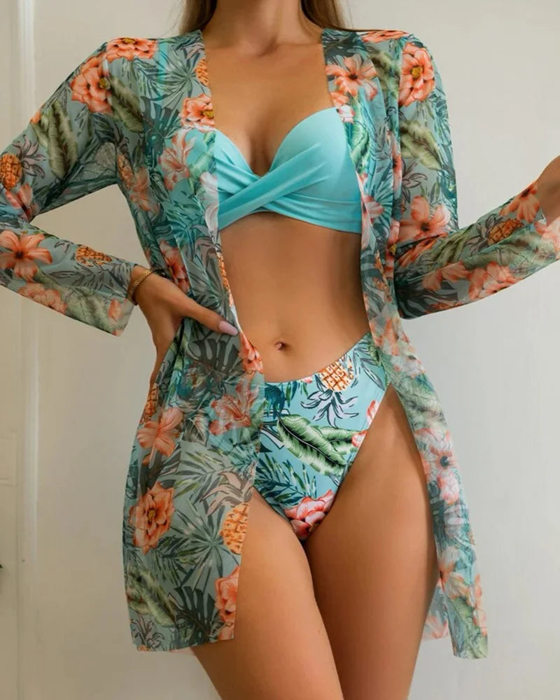 SunSculpt – Elegant Split Beachwear Bikini Set