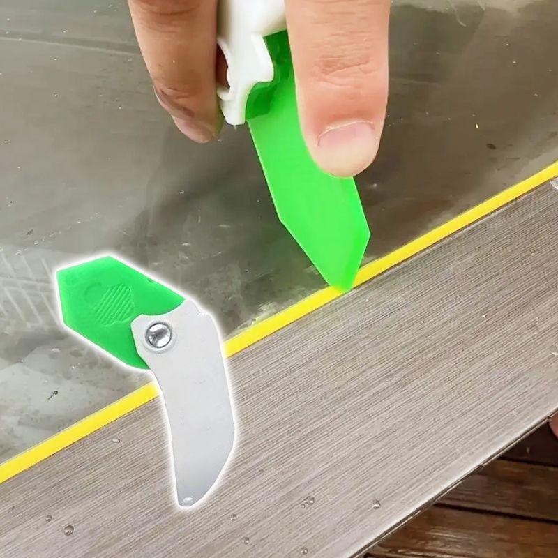 SealForge – 9-In-1 Multipurpose Caulking & Spatula Tool