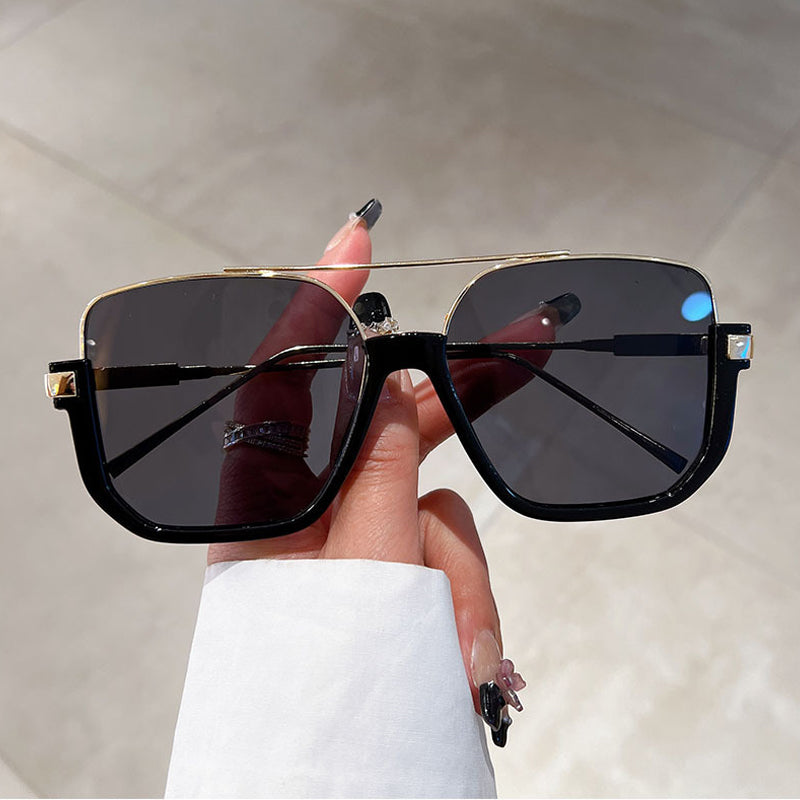 VisionForce – Retro Polarized Aviator Sunglasses