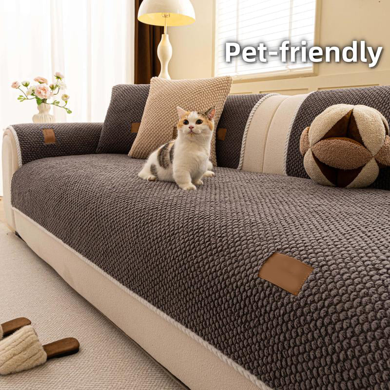 PawLuxe – Ultra-Soft Non-Slip Pet-Friendly Sofa Cover