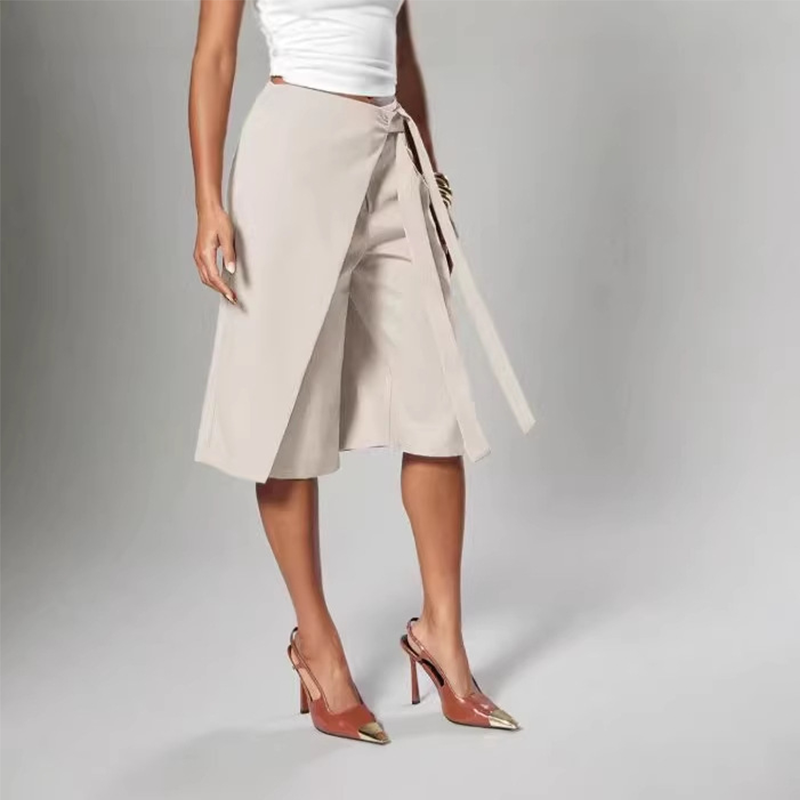 ChicFlow – Elegant Tie-Front Wide-Leg Culottes